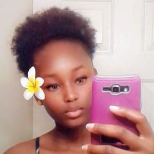 Meet your Posher, Miracle